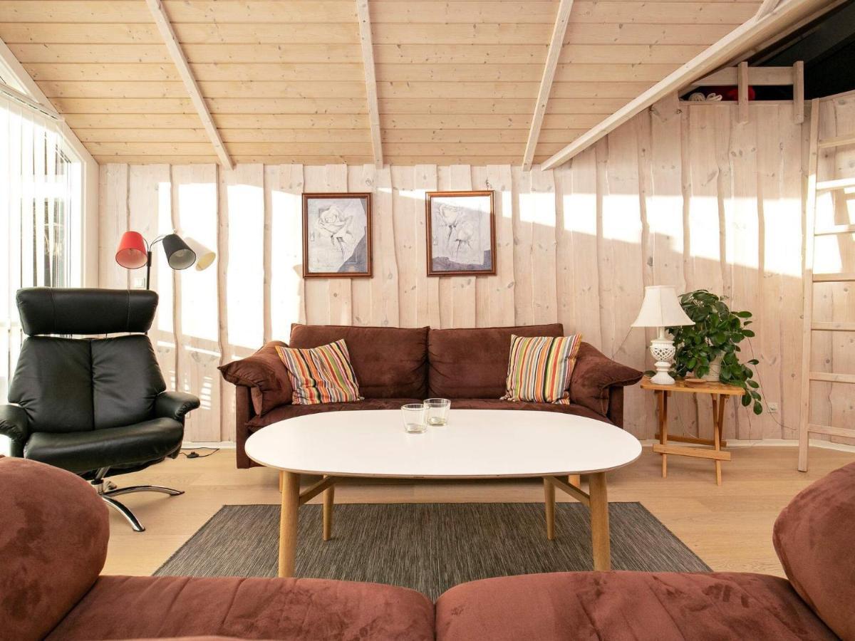 Three-Bedroom Holiday home in Rødby 38 Kramnitse Eksteriør billede